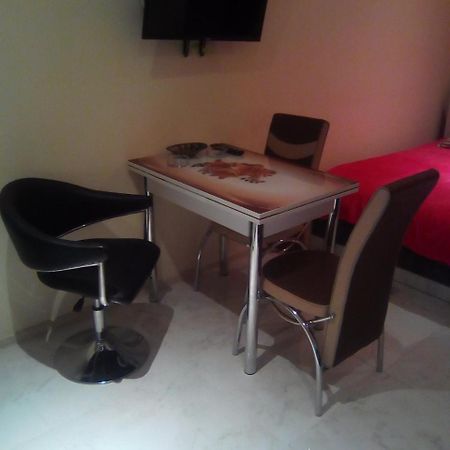 Уютная Студия Maksim Batoumi Extérieur photo